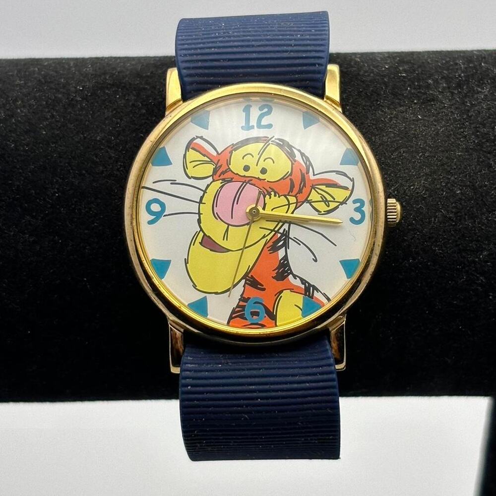 Gold tiger watch